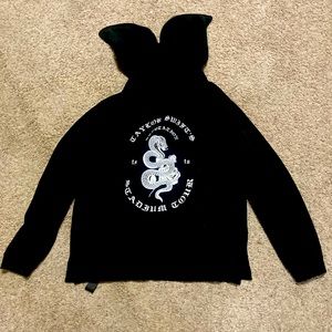 Taylor, Swift sweatshirt